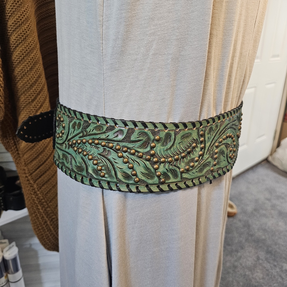 ORIGINAL JUAN ANTONIO Elegant Teal Hand Tooled Leather Belt Brass Accents Large - Picture 6 of 6